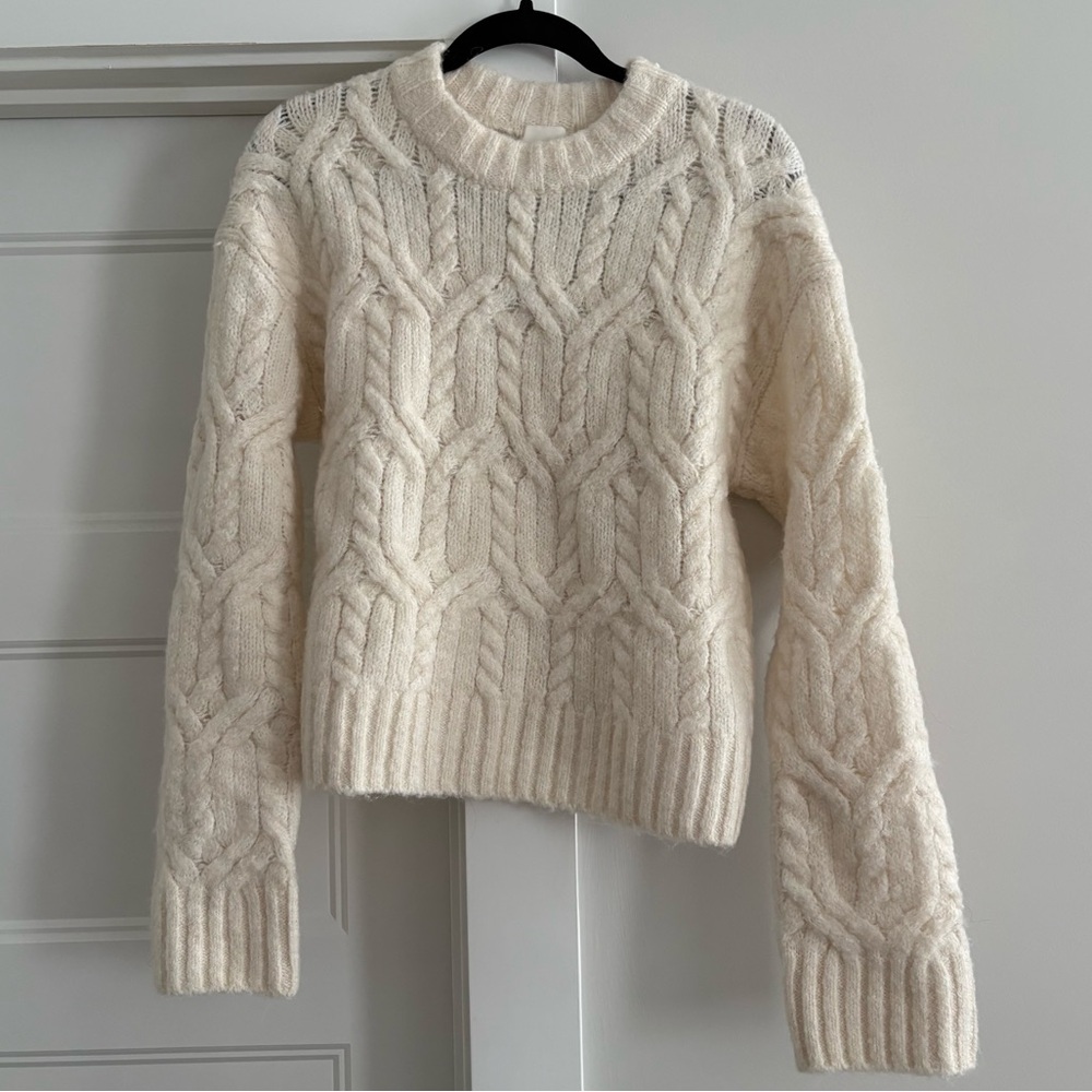 H&M Cream Cable Knit Sweater